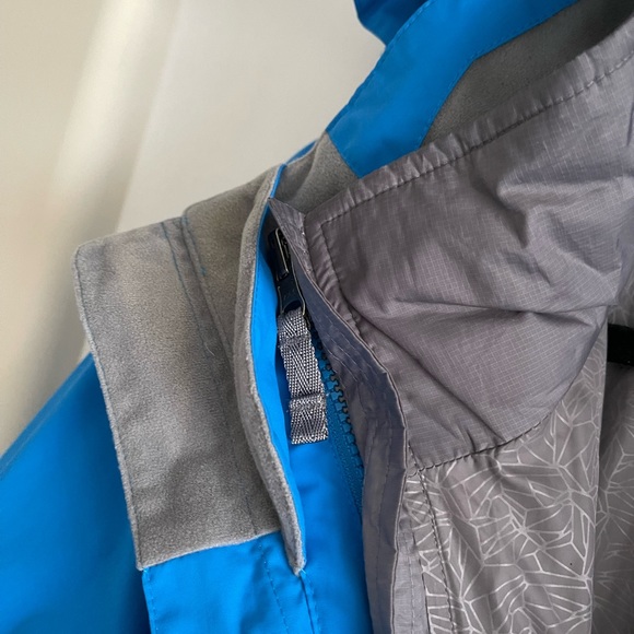 Men’s The North Face XL 3in1 Waterproof Windproof Convertible Parka - Picture 2 of 10